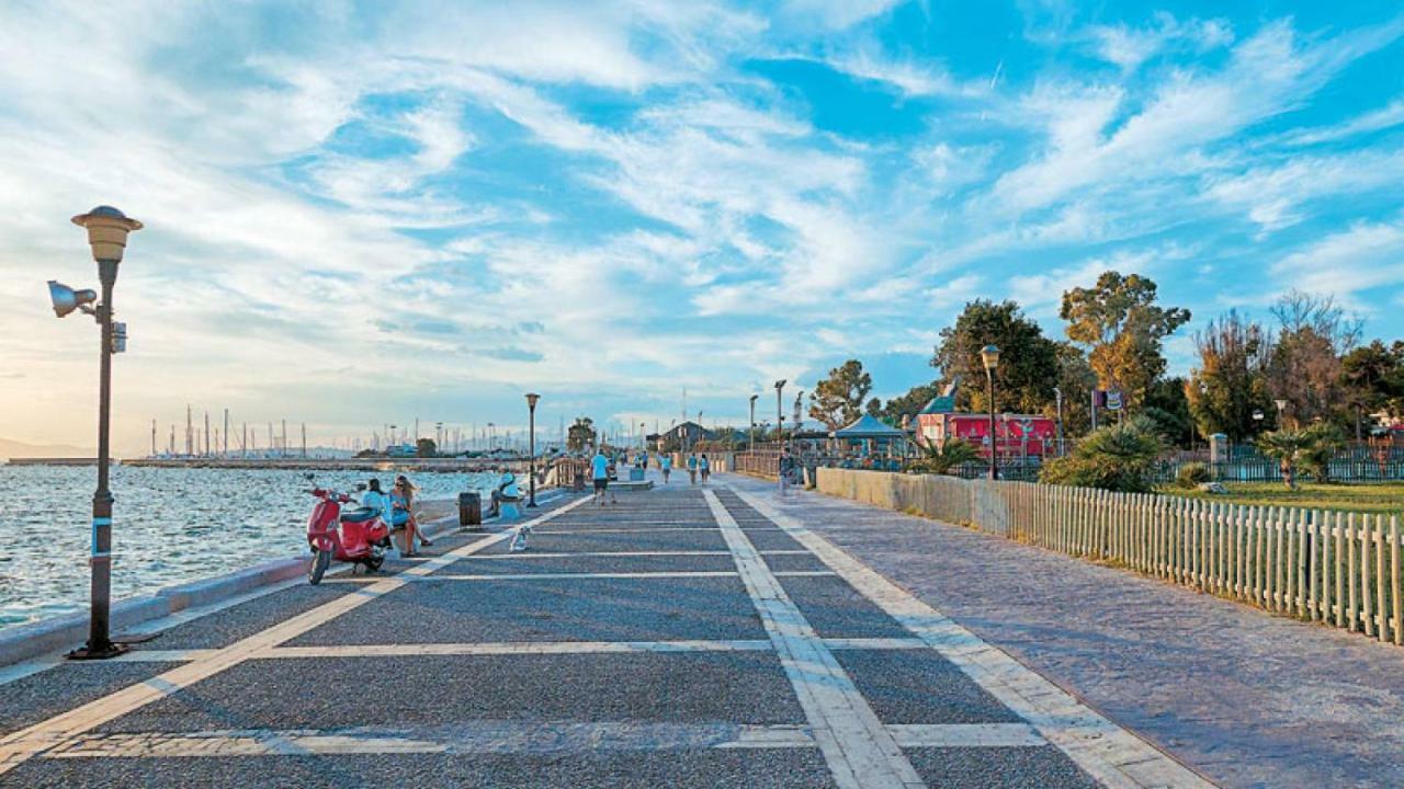 Athenian Riviera Beach Apartment Eksteriør bilde